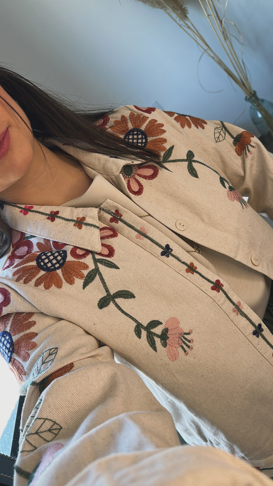 Veste Isora