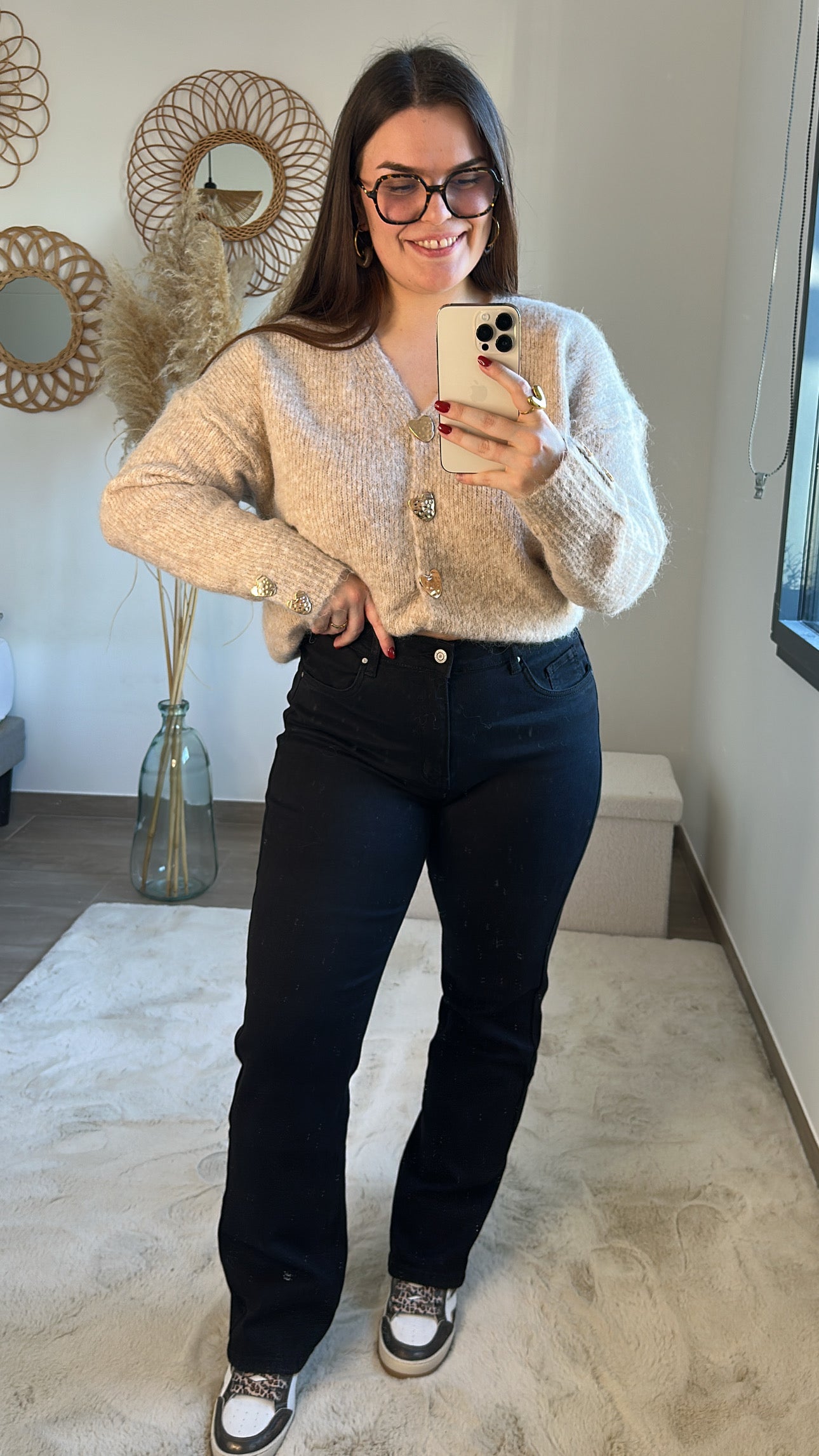 Jean Louise - STRAIGHT +