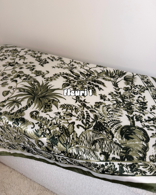 Foulard carré - fleuri