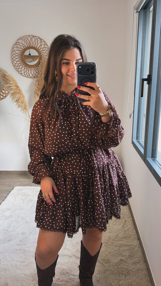 Robe Nelly