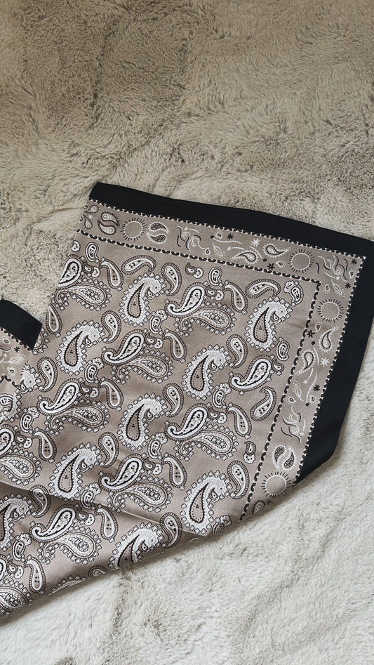 Foulard carré