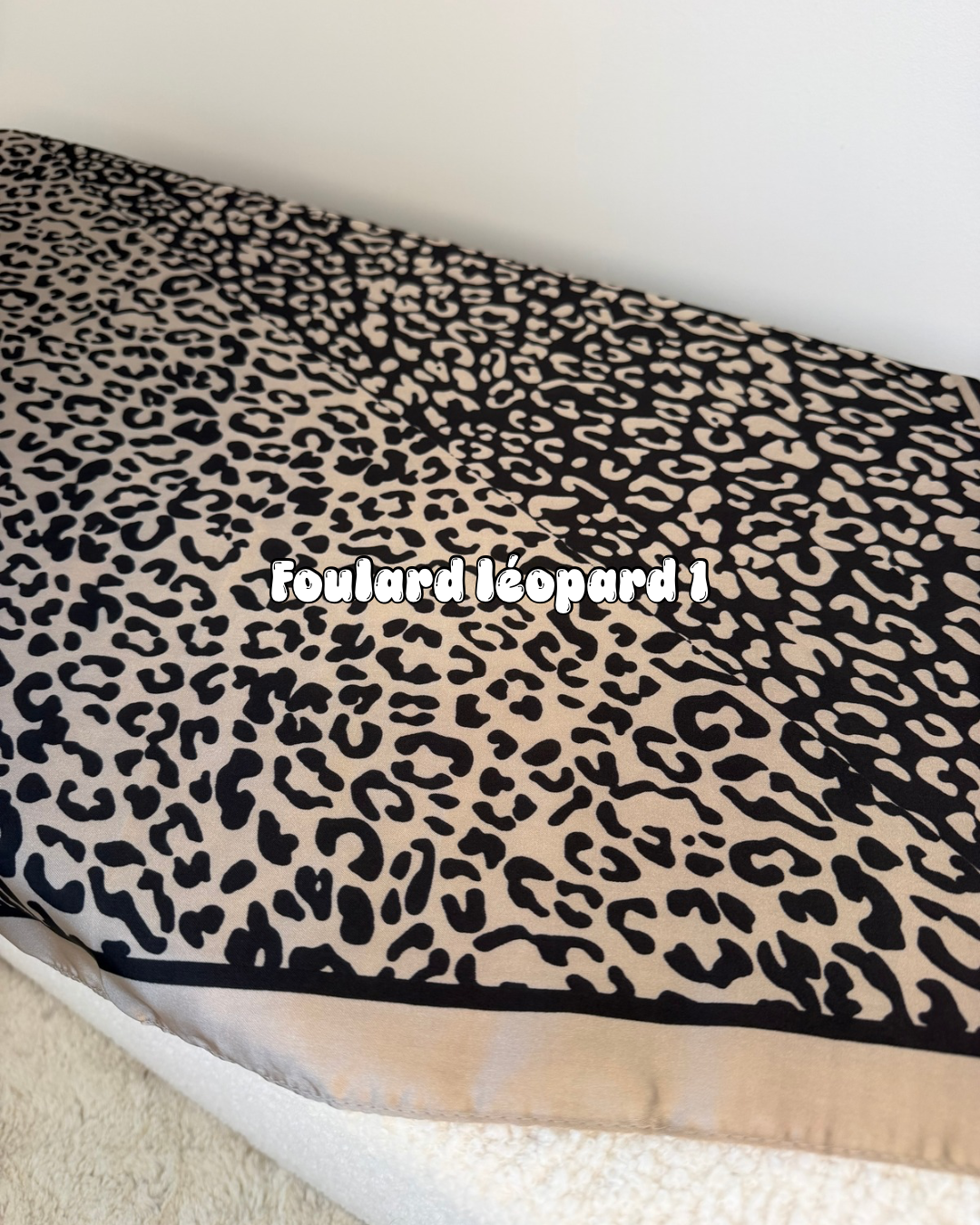 Foulard carré - animalier